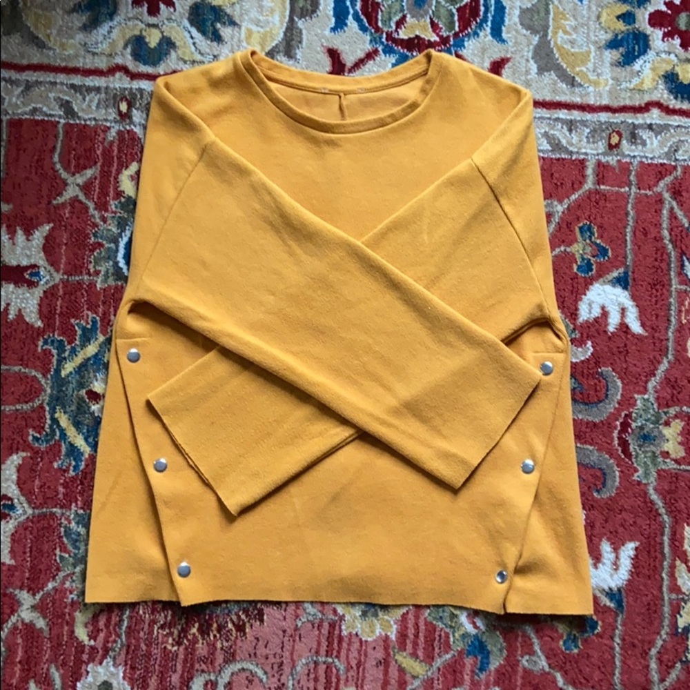 Mustard yellow Zara sweater - Picture 1 of 5